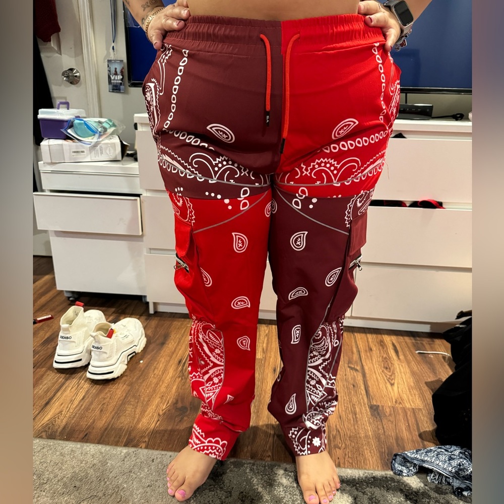 Red Bandana Cargo Pants Large